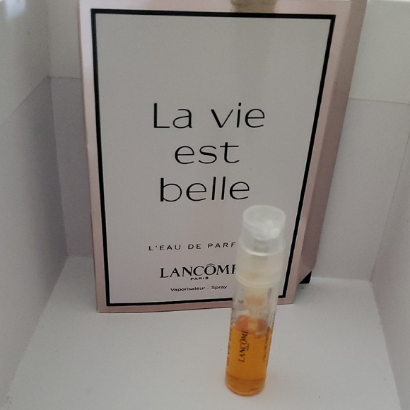 Lancome La Vie Est Belle - Picture 1 of 3